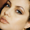 Angelina Jolie - Puzzle, puzzle art gratuit en flash sur BambouSoft.com