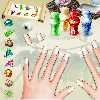 Nail Salon Game, free beauty game in flash on FlashGames.BambouSoft.com
